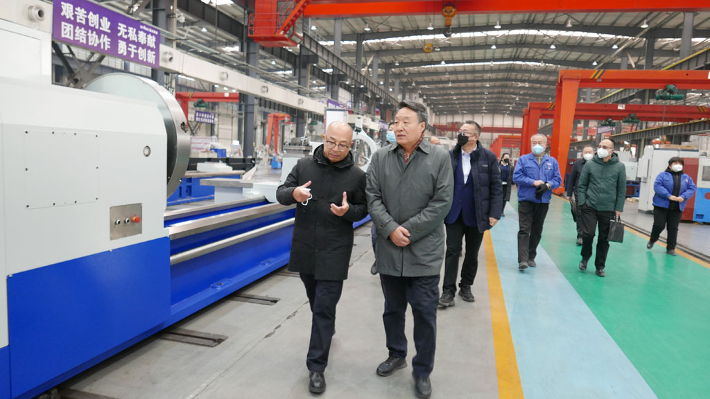 甘肅金控集團、華龍證券領導一行到星火機床公司調(diào)研