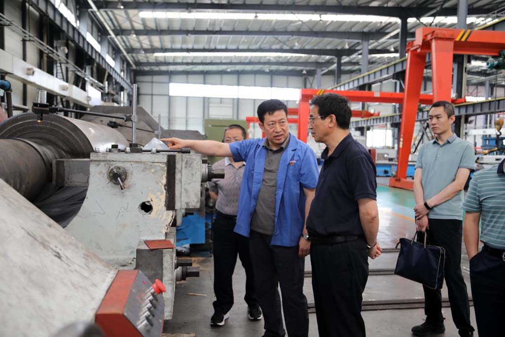 省國投領(lǐng)導(dǎo)馬海福一行來星火公司調(diào)研