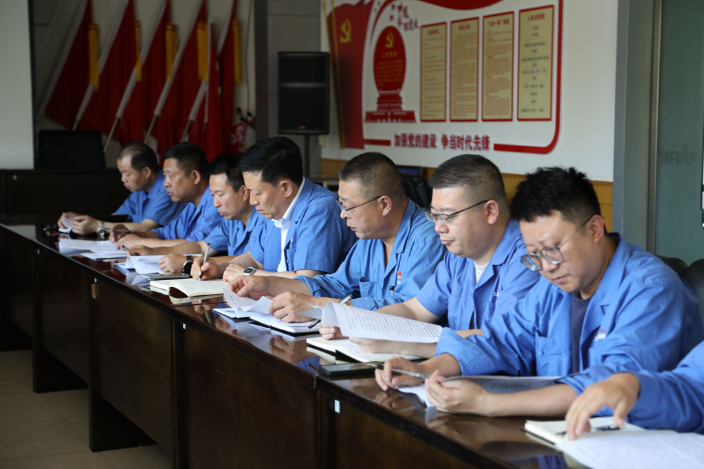 強(qiáng)化責(zé)任意識(shí) 筑牢安全防線 甘肅星火智能數(shù)控機(jī)床有限公司“安全生產(chǎn)月”活動(dòng)啟動(dòng)